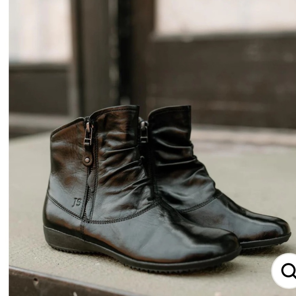 Josef Seibel black leather ankle bootie‎ boots Naly 24 EU36 is US 5/5.5